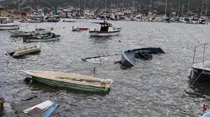 FOÇA’DA FIRTINANIN İZLERİ SİLİNİYOR