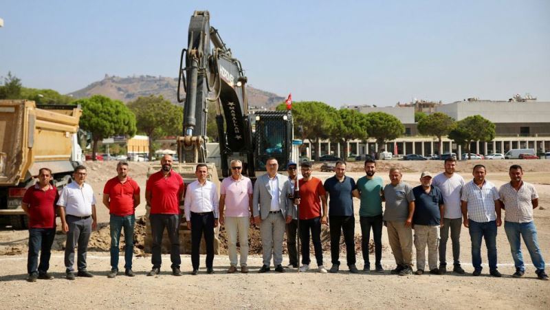 Millet Bahçesi Için Ilk Kazma Vuruldu, Kurban Kesildi